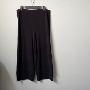Culottes pants by Frank Lyman
